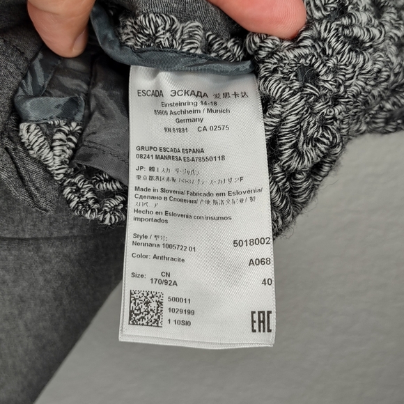 Escada Womans Size 40 ( US 10) Virgin Wool Sleeveless Top Full Back Zip - Picture 6 of 7